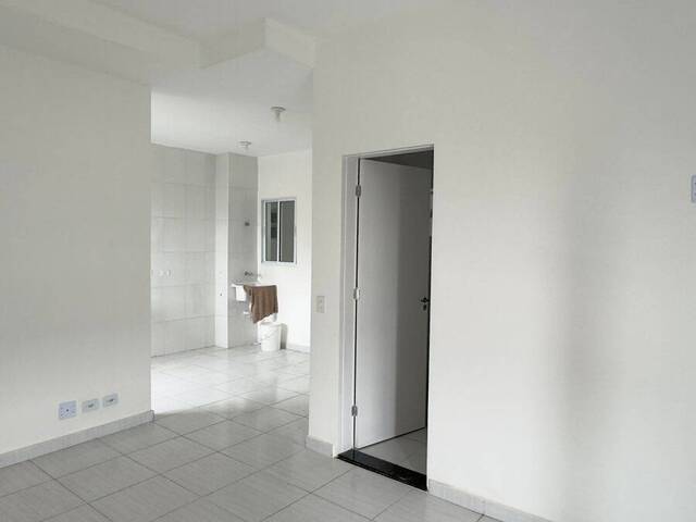 #843 - Apartamento para Venda em São Paulo - SP - 2